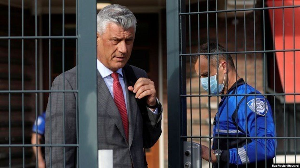 Thaçi kërkoi lirim nga burgu dhe ofroi dorëzani 50 mijë euro, Prokuroria kundërshton Thaçi kërkoi lirim nga burgu dhe ofroi dorëzani 50 mijë euro, Prokuroria kundërshton