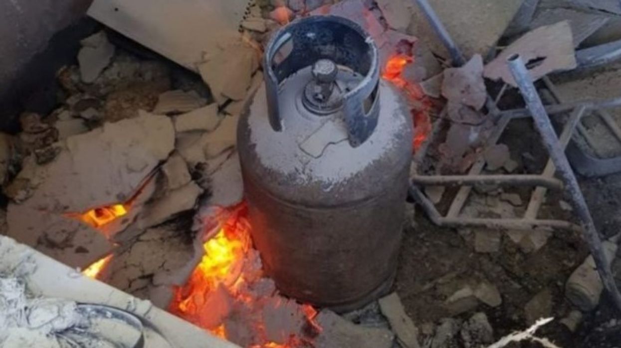 Shpërthen bombola e gazit në një market tek ish-parku në Tiranë, dyshohen për disa të lënduar