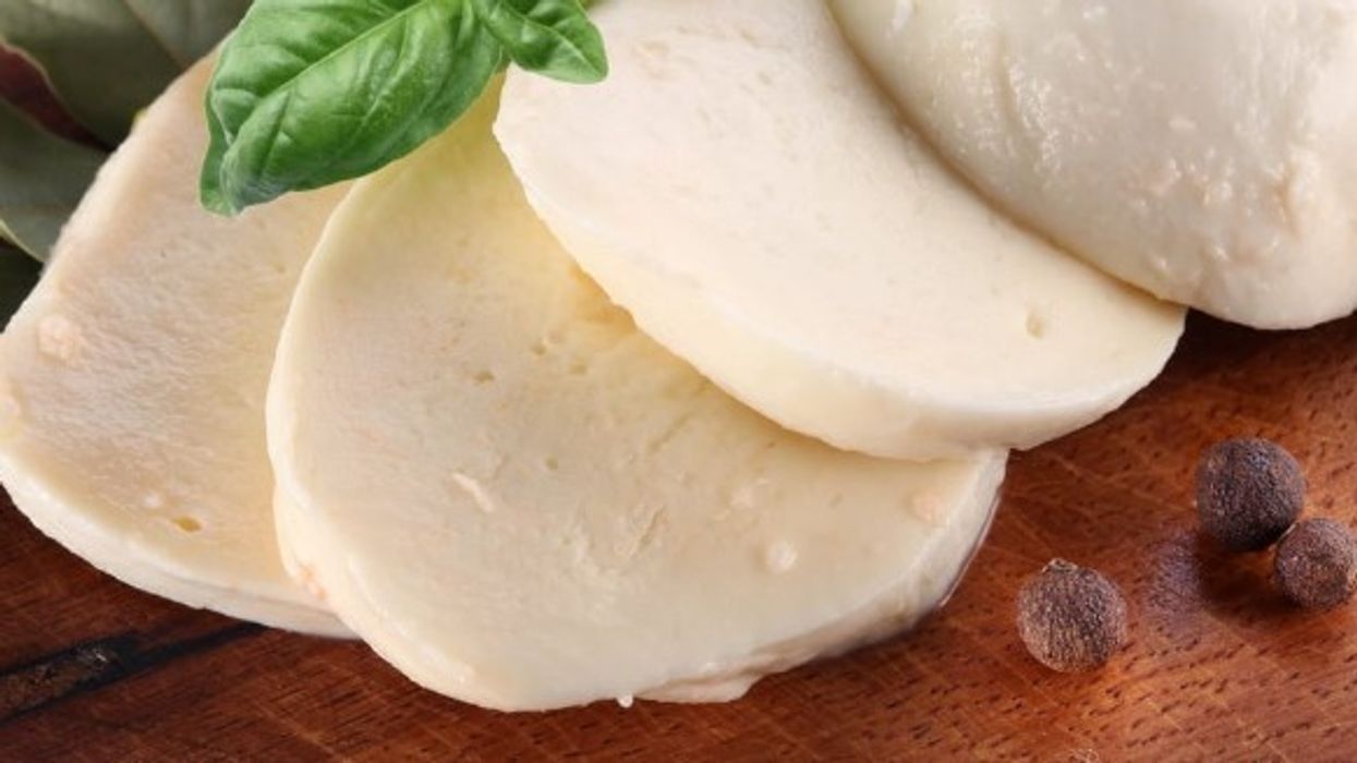 AUV izolon 15 kilogramë djathë Mozzarela, i dyshuar për praninë e mundshme të aflatoksinës