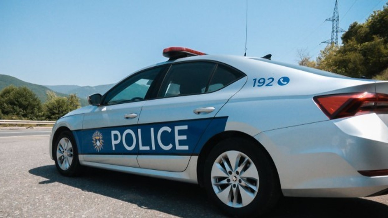 Shtetasi i Shqipërisë vet-plagoset në Prishtinë