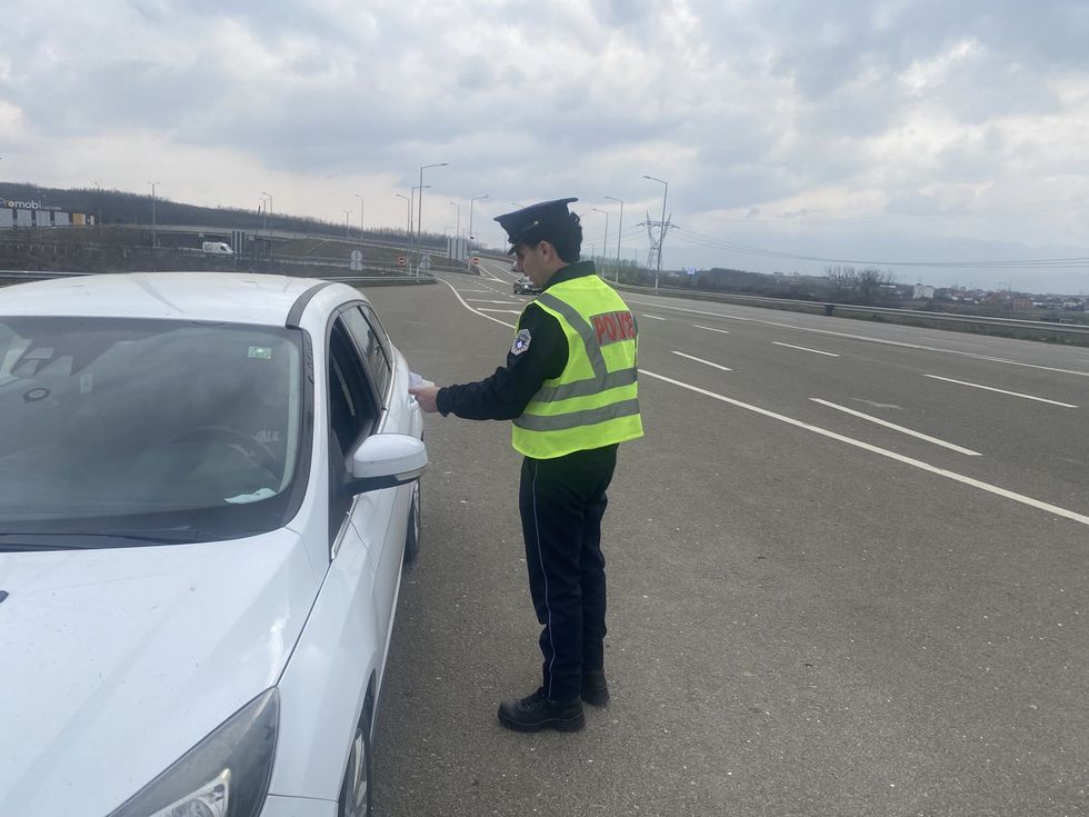 Policia në Ferizaj shqipton 1,429 gjoba brenda një jave, regjistrohen 23 aksidente – një me fatalitet