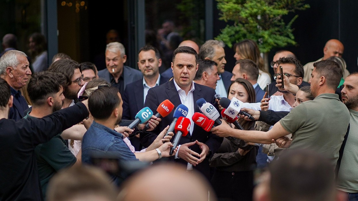 U pyet për Agim Veliun, Abdixhiku: Të gjithë do t’i bëjmë bashkë
