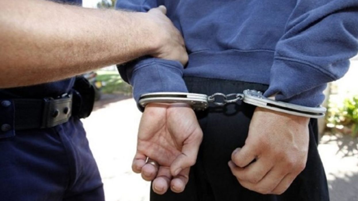 Arrestohet një shtetas i Turqisë, tentoi të udhëtojë me dokumente të falsifikuara Arrestohet një shtetas i Turqisë, tentoi të udhëtojë me dokumente të falsifikuara