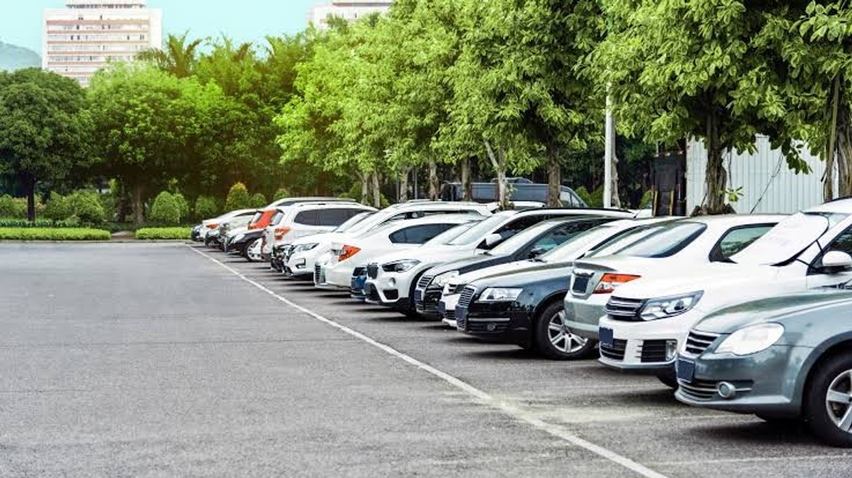 Inspektim në disa auto-parkingje në rajonin e Pejës, evidentohen shkelje të ndryshme