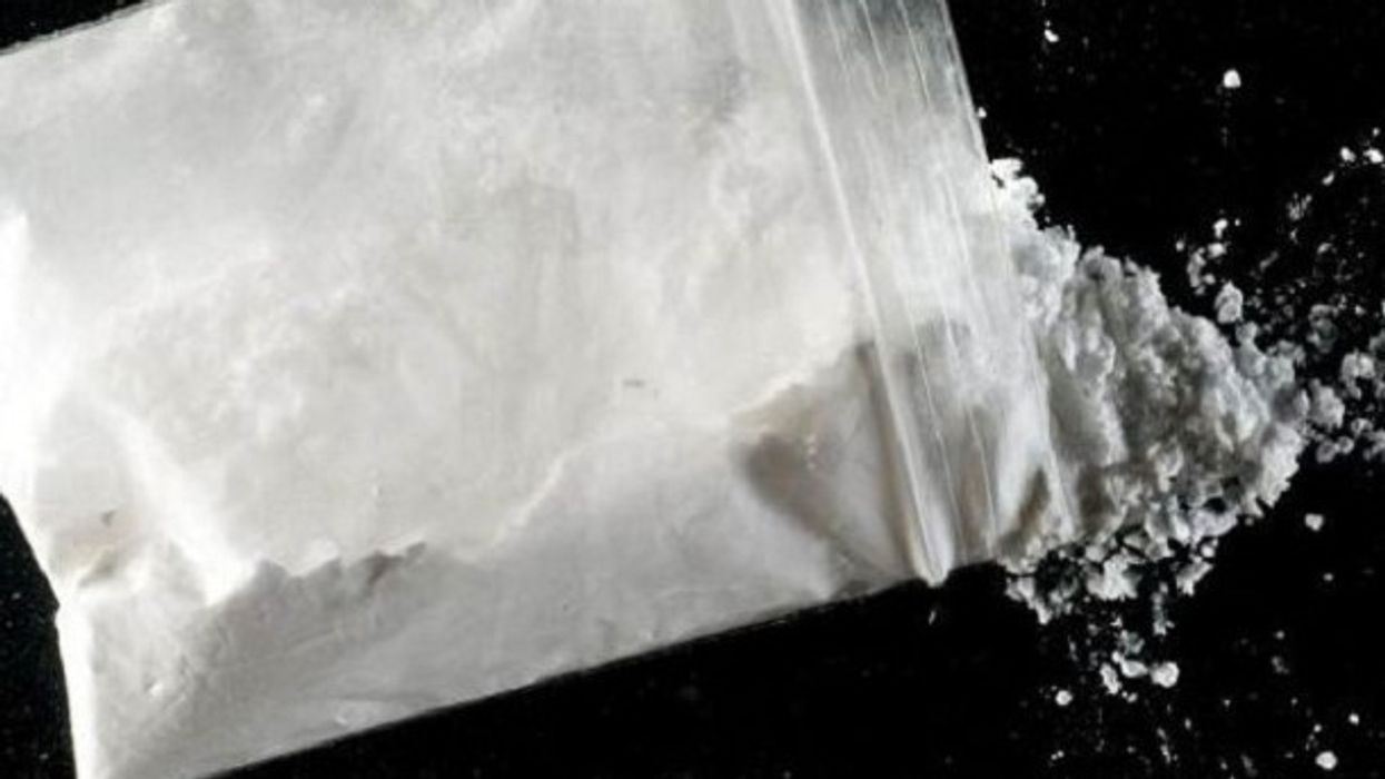 Shisnin kokainë, aktakuzë ndaj dy të dyshuarve në Mitrovicë Shisnin kokainë, aktakuzë ndaj dy të dyshuarve në Mitrovicë