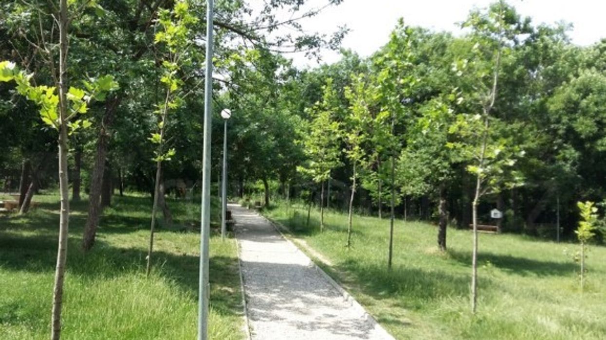 Sulmohet seksualisht një burrë në Prishtinë, viktima rrëfen si ka ndodhur rasti në “Parkun e Arbërisë” – bën apel për kujdes Sulmohet seksualisht një burrë në Prishtinë, viktima rrëfen si ka ndodhur rasti në “Parkun e Arbërisë” – bën apel për kujdes
