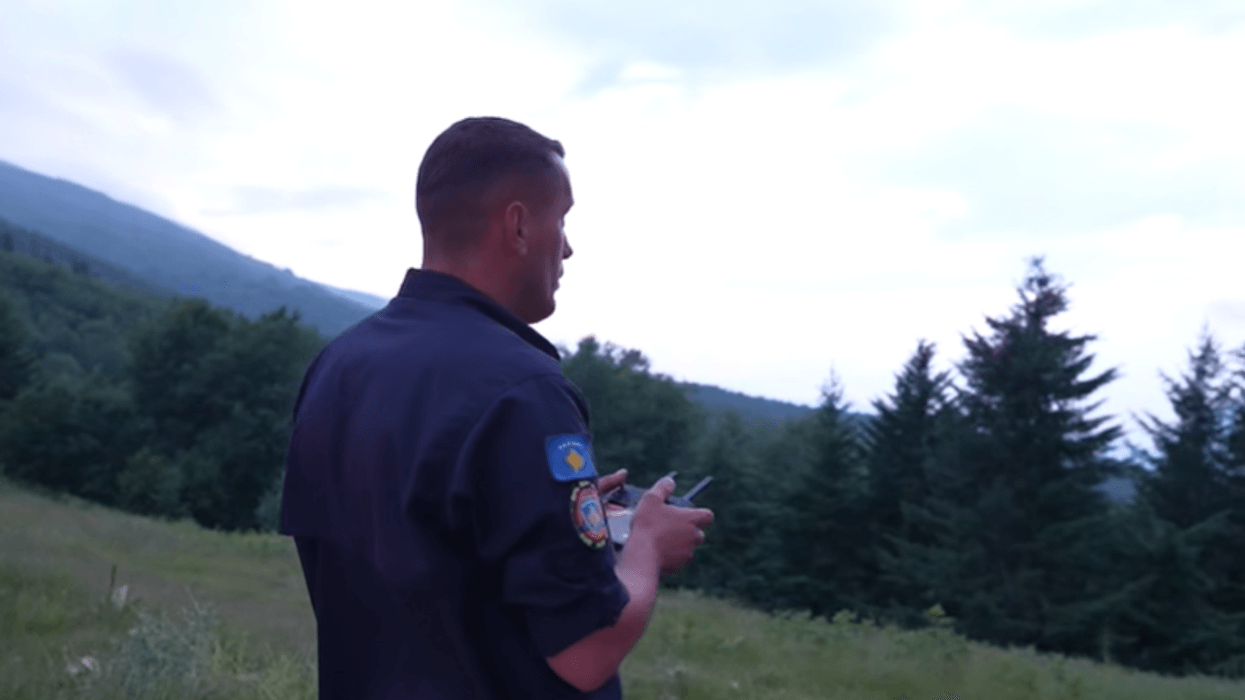 U raportua si e zhdukur, gjendet 65-vjeçarja në malet e Prevallës pas më shumë se tri orësh kërkime