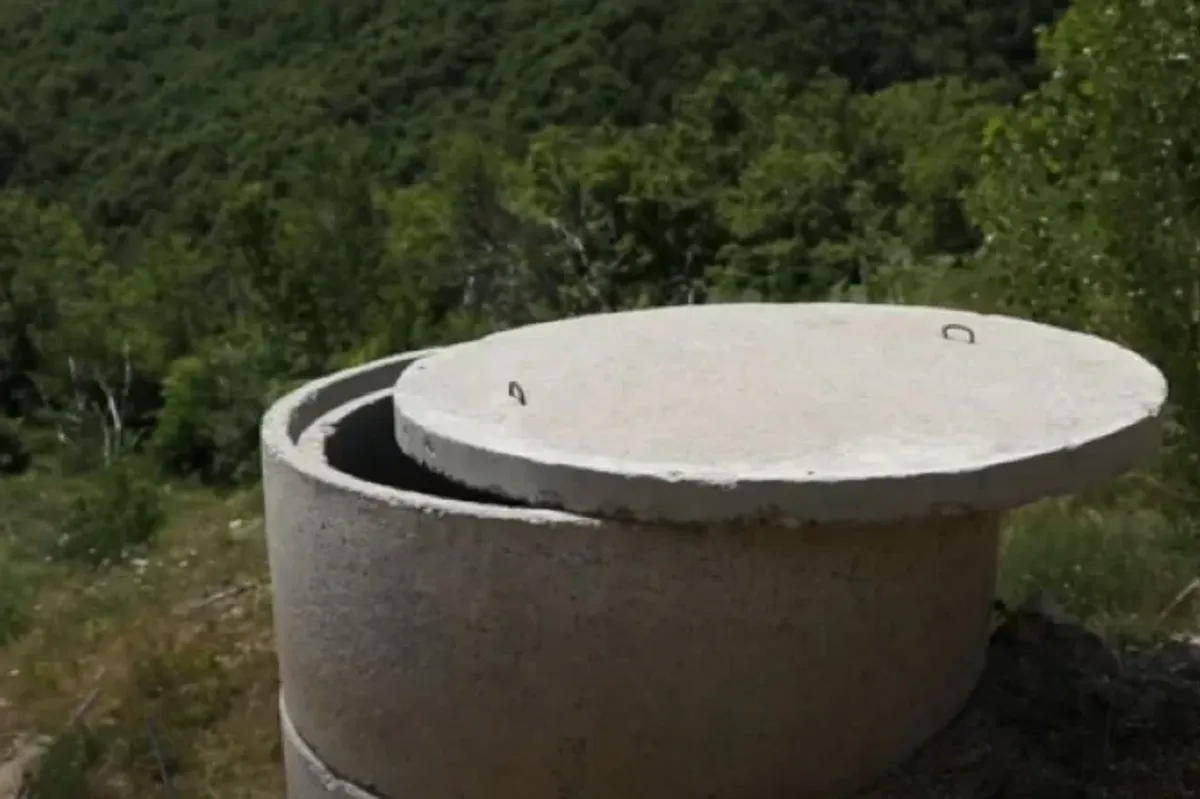 Vdes një 71-vjeçare në Koshare të Ferizajt, dyshohet se ra në një bunar Vdes një 71-vjeçare në Koshare të Ferizajt, dyshohet se ra në një bunar