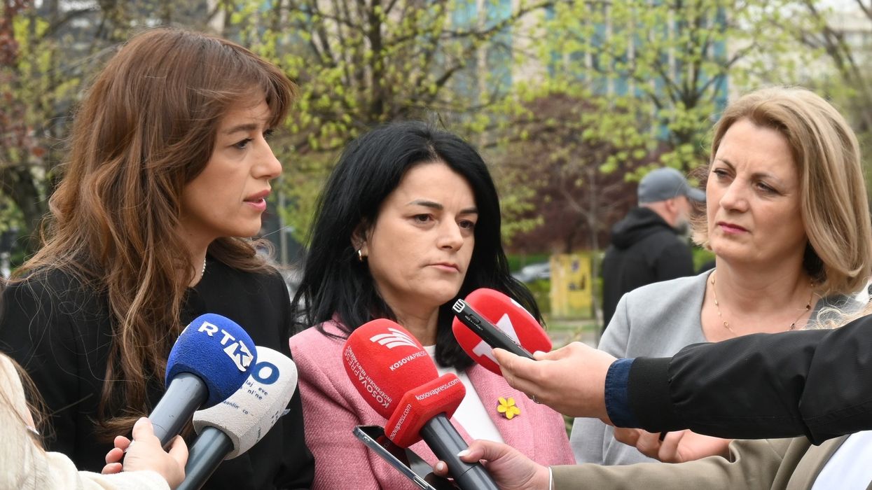 Haxhiu shmang deklaratat për presidentin: Sot fokusi është te të mbijetuarit Haxhiu shmang deklaratat për presidentin: Sot fokusi është te të mbijetuarit