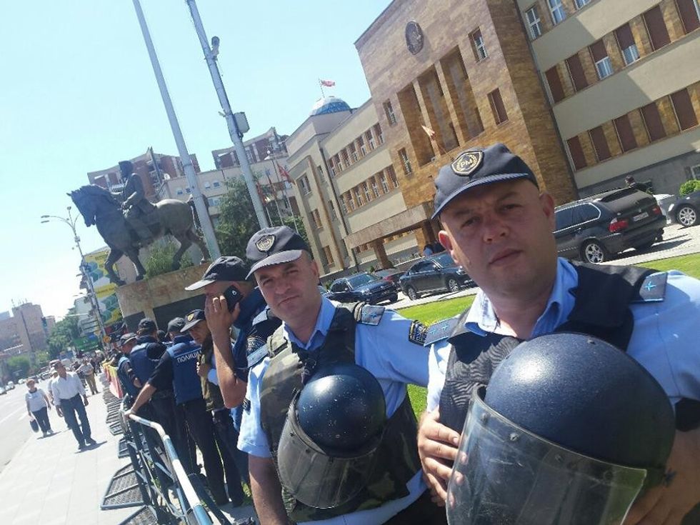 Foto Kuvend policia