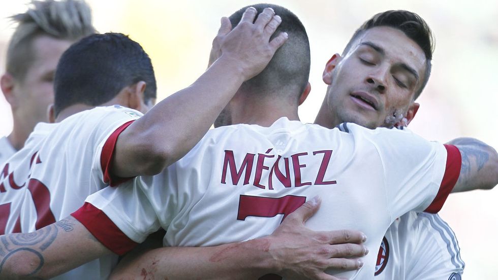 Foto LaPresse - Spada 25 aprile 2016 Verona ( Italia) Sport Calcio Hellas Verona - Milan Campionato di Calcio Serie A TIM 2015 2016 - Stadio