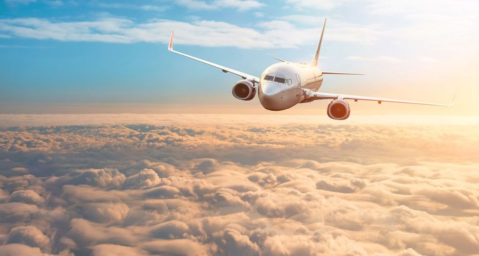 Foto ne fund te tekstit Prishtina Ticket