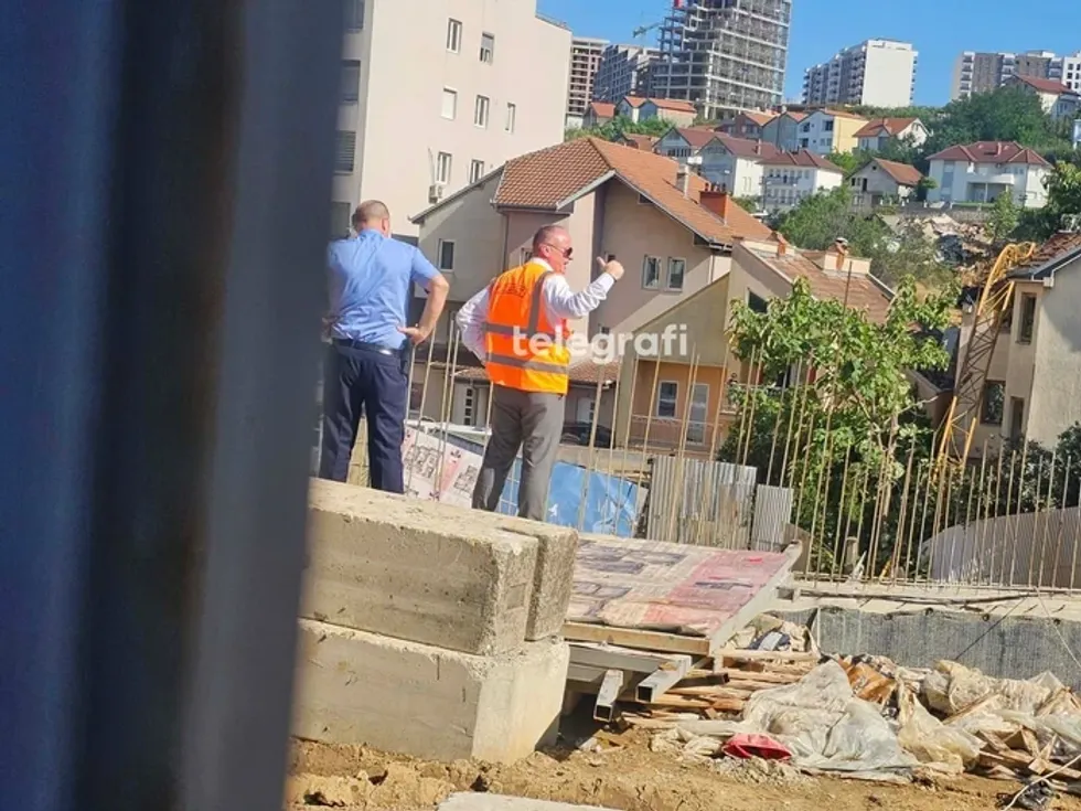 Një i vdekur dhe një i lënduar pas rrëzimit të Vinçit në një punishte në Prishtinë