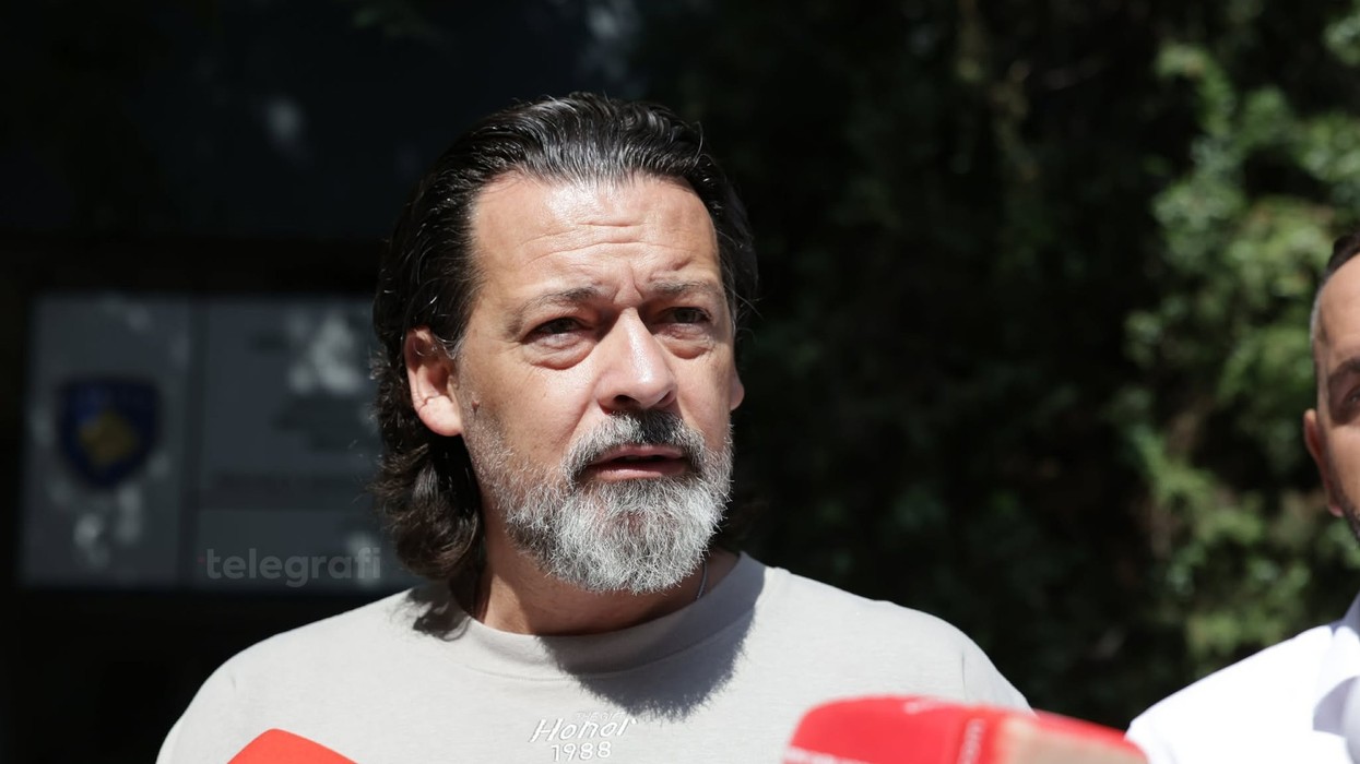 Sveçla: Dorëzuam në Prokurori materiale nga një sinjalizues për legalizime të paligjshme, transfere në Angli dhe shkelje të tjera