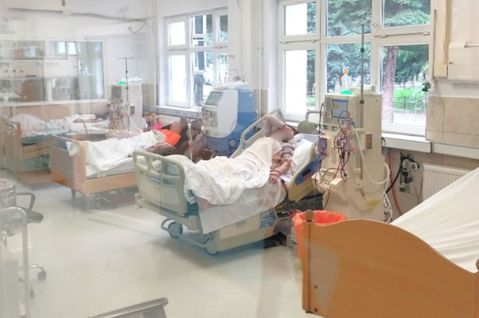 Spitali i Përgjithshëm i Pejës publikon të dhënat javore: 206 seanca dialize dhe 65 operime të suksesshme