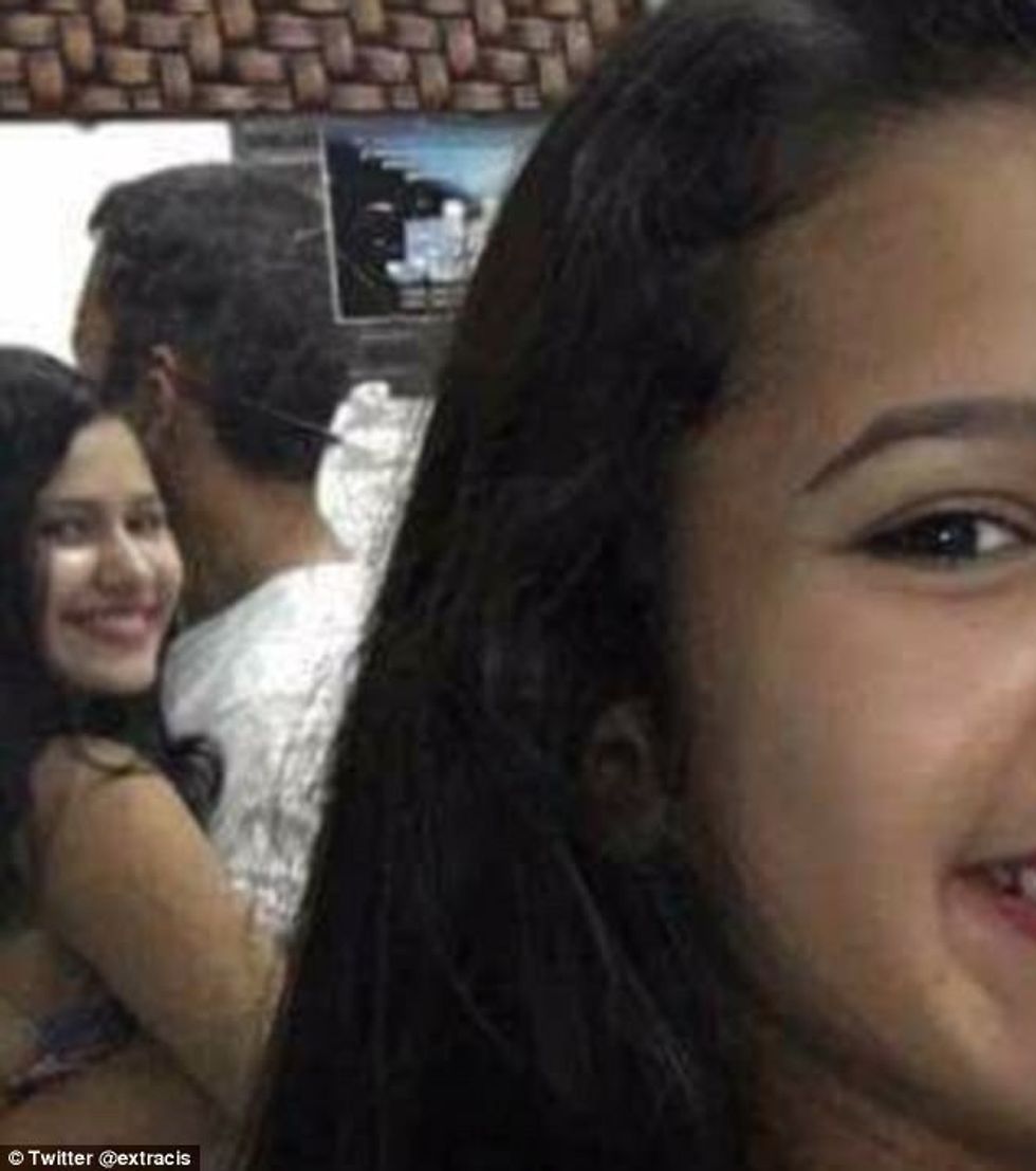 Fotografia që duket se e shfaqë me dy fytyra i ka befasuar shikuesit foto 3