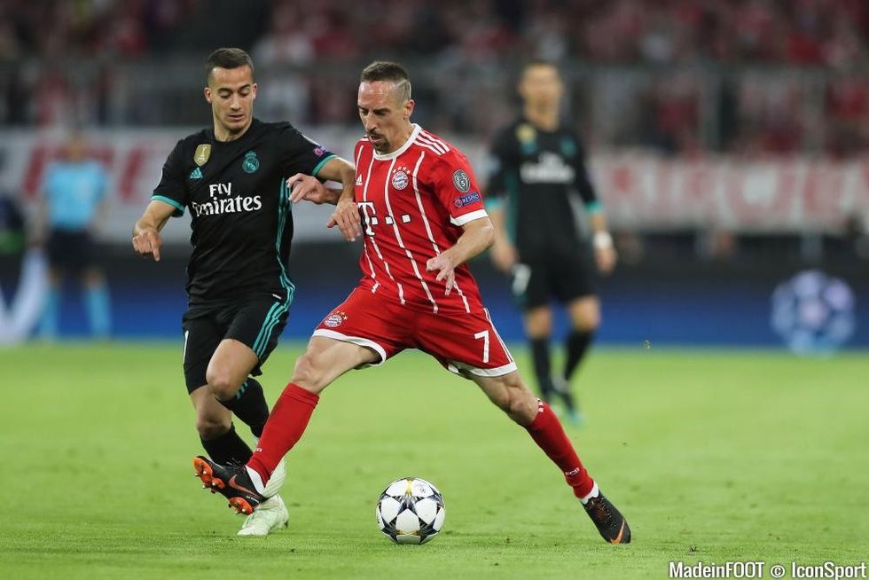 franck ribery and lucas vazquez during the champions league semi final first leg match between bayern munich and real madrid on 25th april 2018 in 20180425223101 2488
