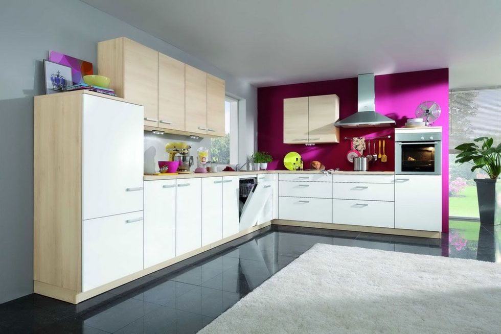 Fuchsia Light Neutrals Kitchen