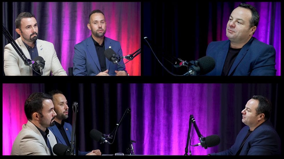 G\u00ebrguri e Abazi me kryredaktorin e Telegrafit Muhamet Hajrullahu,