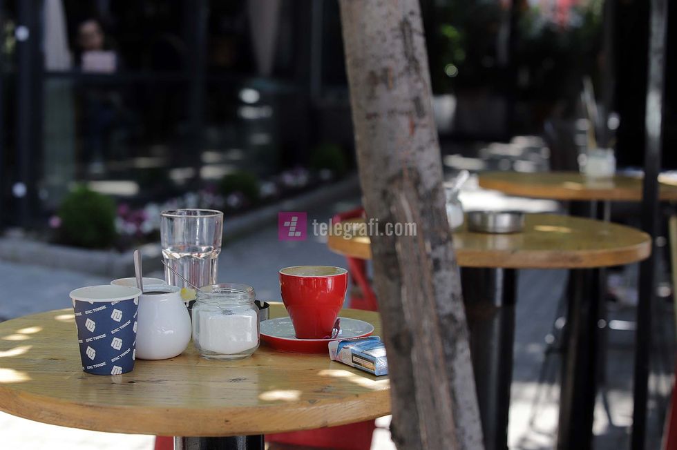 Gastronomi sherbimet ne hapsira te jashtme te kafiterive foto Ridvan Slivova 5