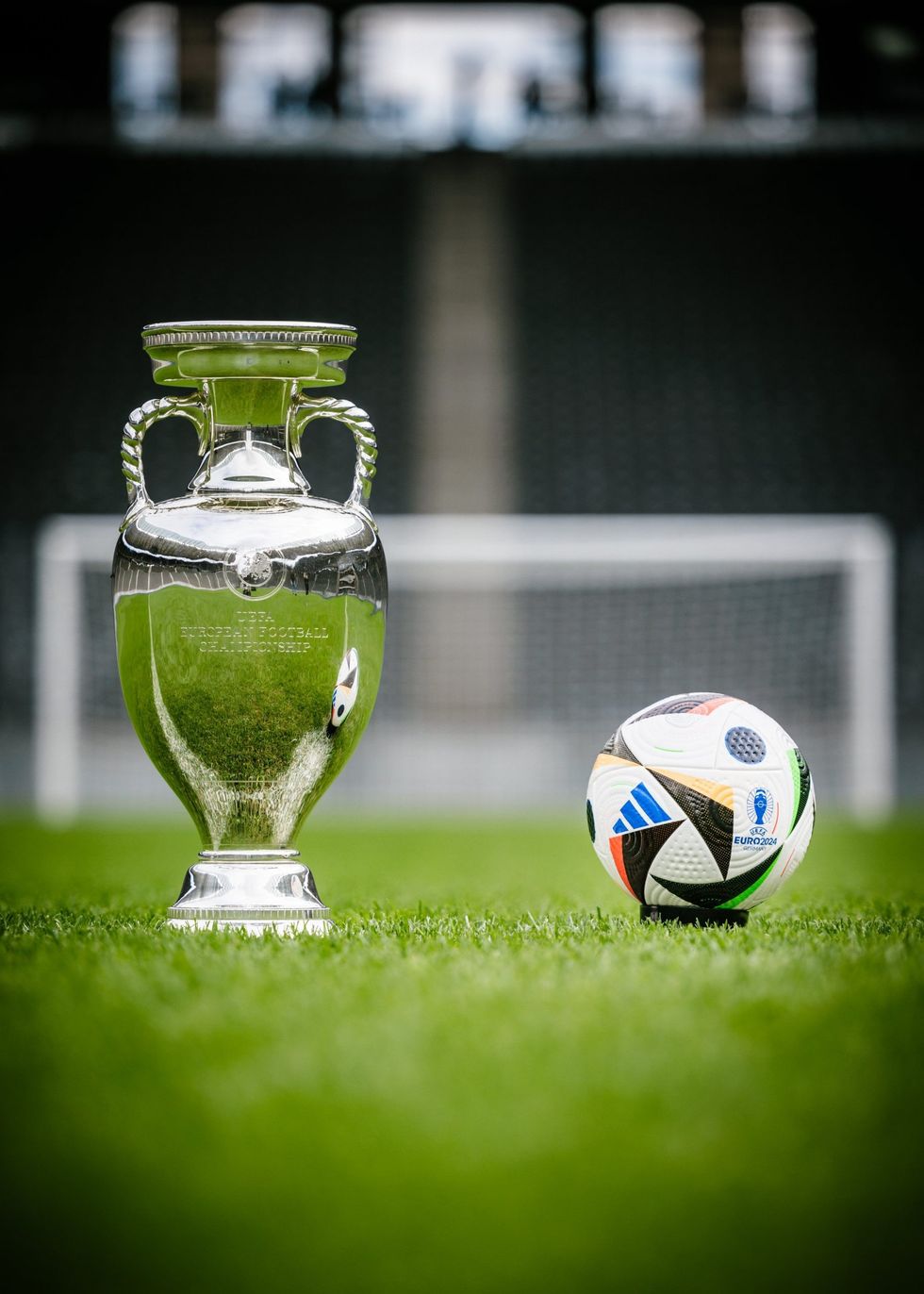 GAWP6o4WEAAZft scaled