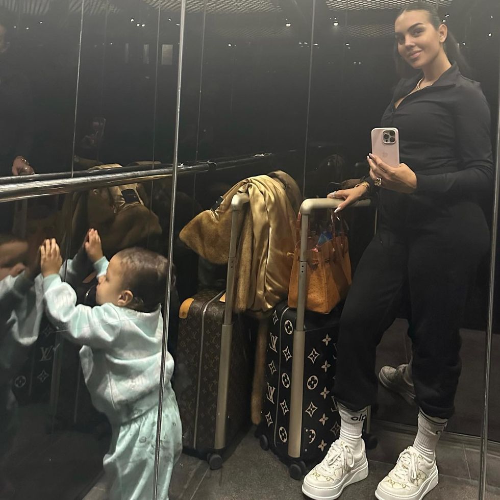 georgina rodriguez poses adoringly cristiano 858991456