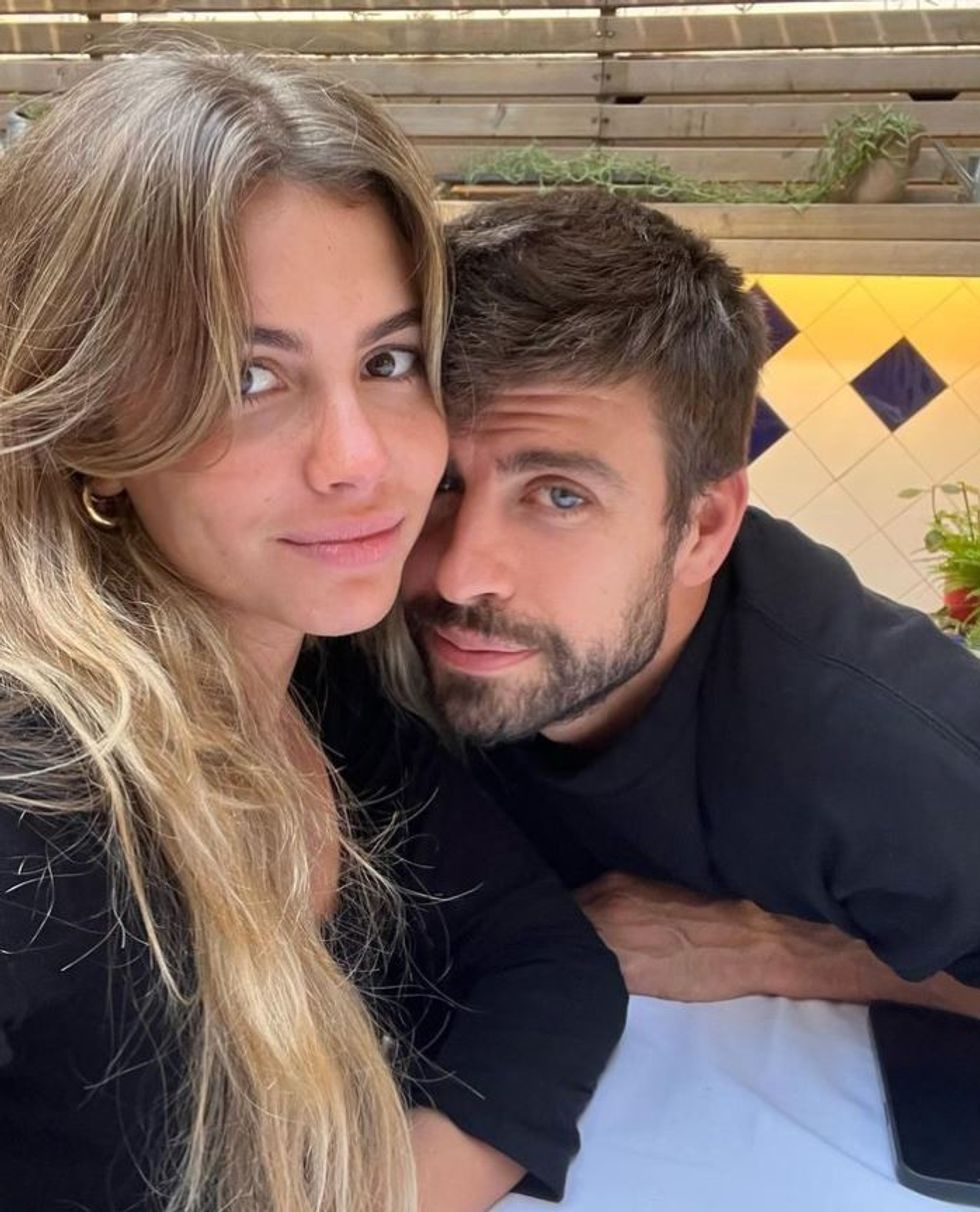gerard pique goes instagram official 791234766