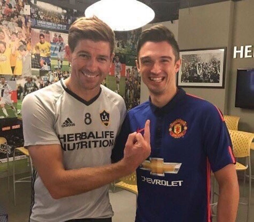 Gerrard tregon se urrejtja e tij për Man Utd vazhdon të jetë e madhe.