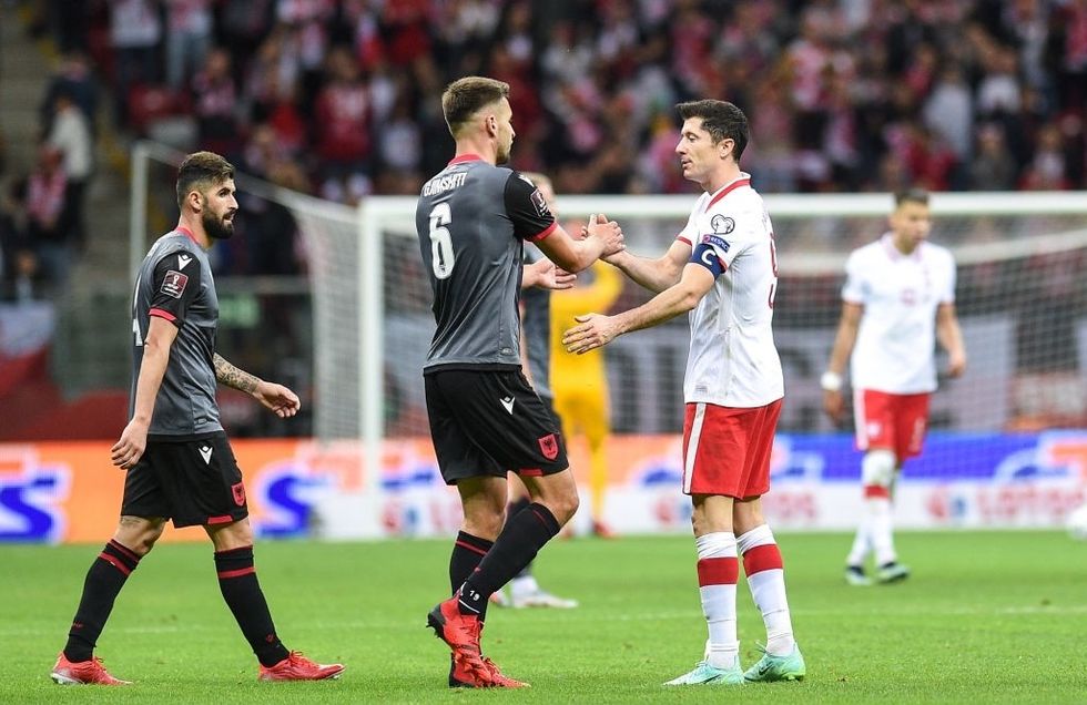 GetPaidStock.com 6136056fe1e63