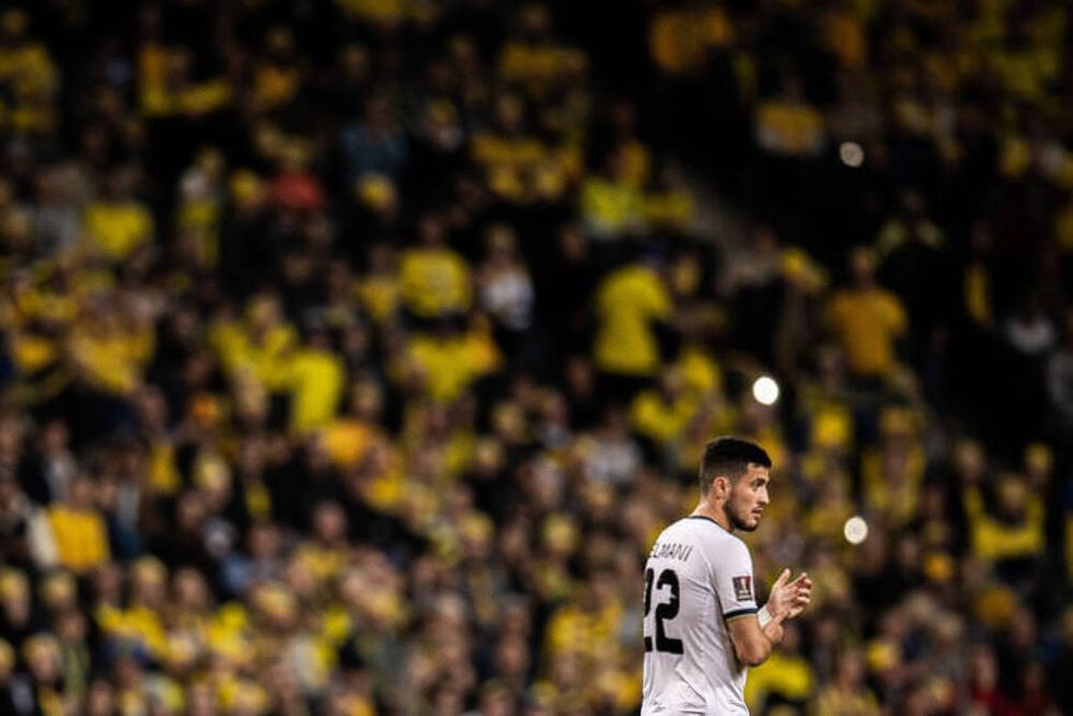 GetPaidStock.com 6161f074574bd