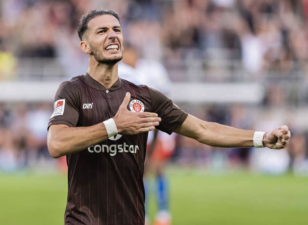 GetPaidStock.com 617bf0175cd2b