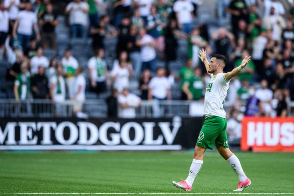 GetPaidStock.com 6186c11071f44