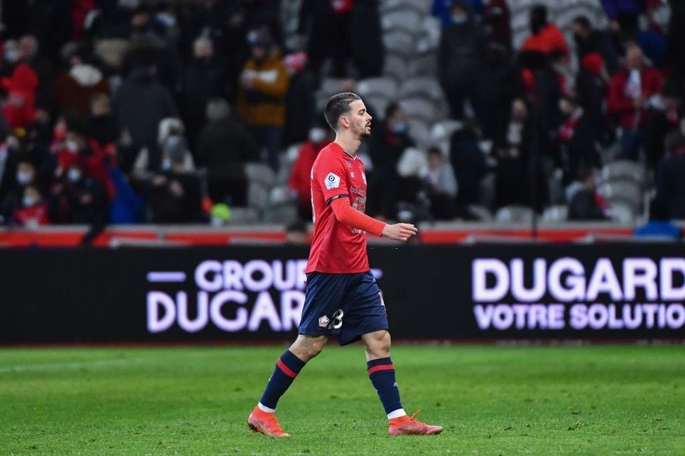 GetPaidStock.com 621016b33f3d2