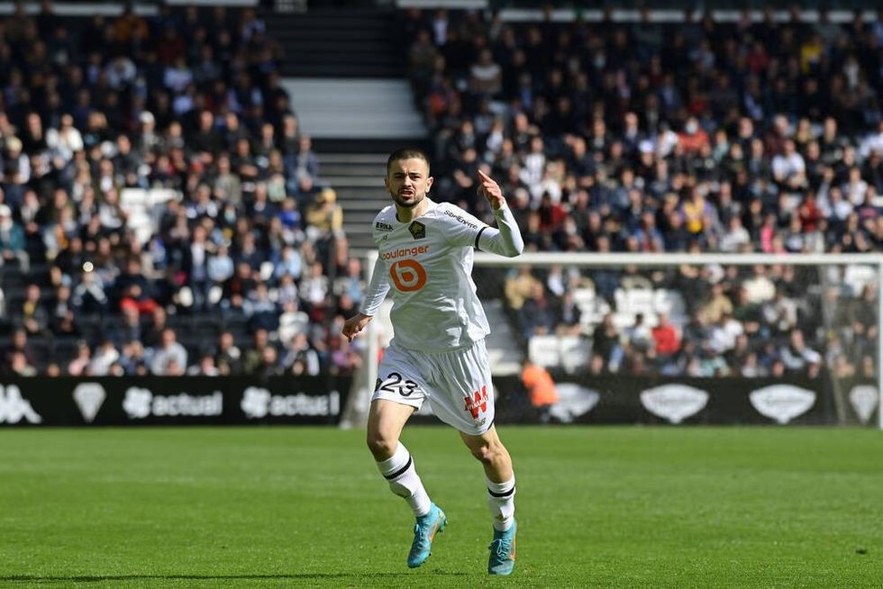 GetPaidStock.com 6253d649c4806