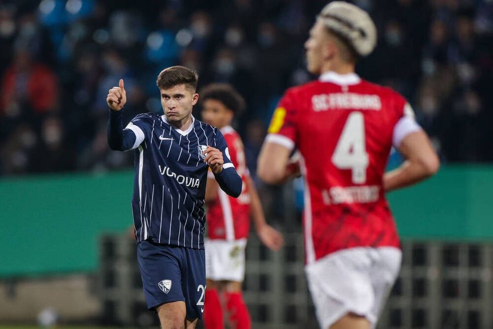 GetPaidStock.com 629dc3baa56a1