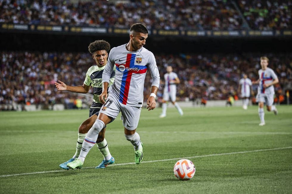 GetPaidStock.com 631446e684db2