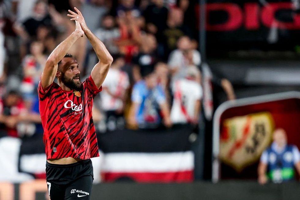 GetPaidStock.com 631dd8387c6f5