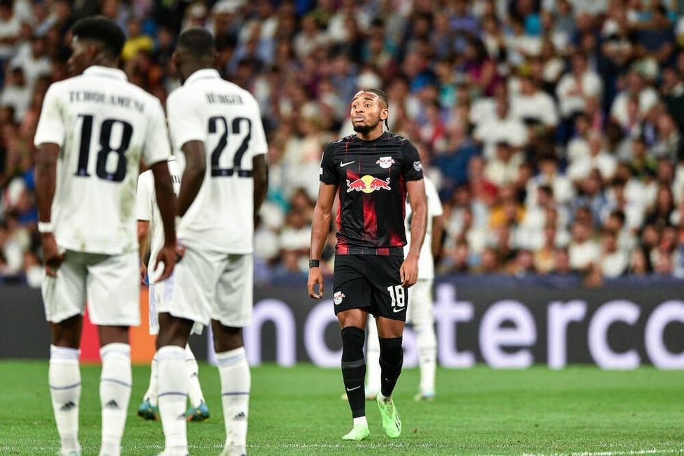 GetPaidStock.com 6323004d215be