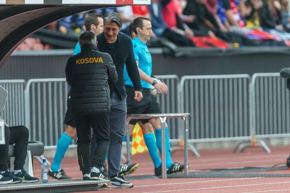 GetPaidStock.com 6342c191c3dfe