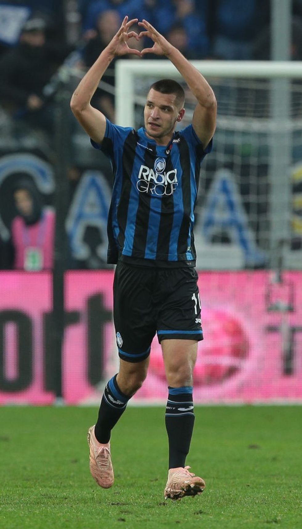 GettyImages 1060176078