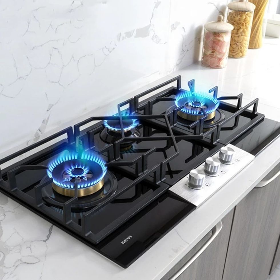 GEYI G733 Gas Stove Three eye Burner Household Platform Natural Gas LPG Estufas Q90