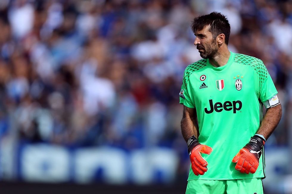gianluigibuffonempolifcvjuventusfcserieqvu9lenpkqdx