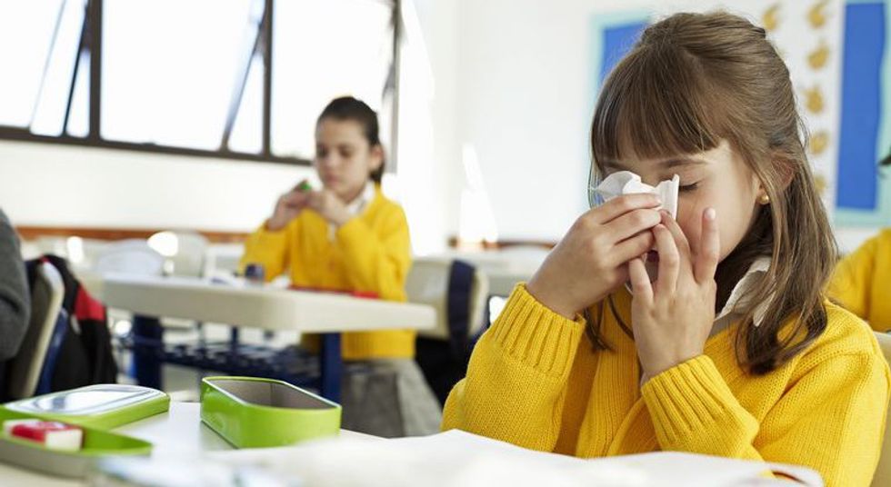 girl blowing nose GettyImages 200546428 001 57d3171e5f9b589b0abc2f6a 1