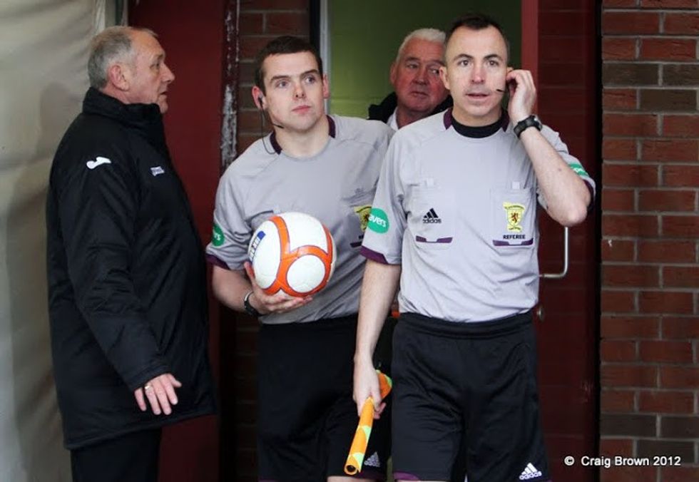 Gjatë një ndeshje futbolli