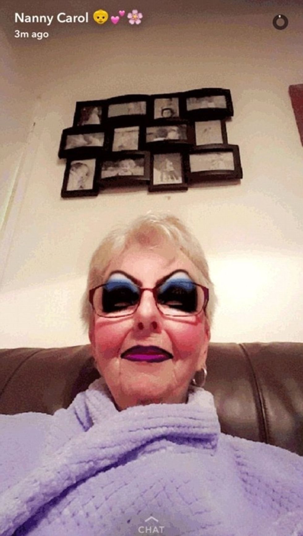 Gjyshet qesharake në Snapchat qe po turperojne niperit e tyre foto 3