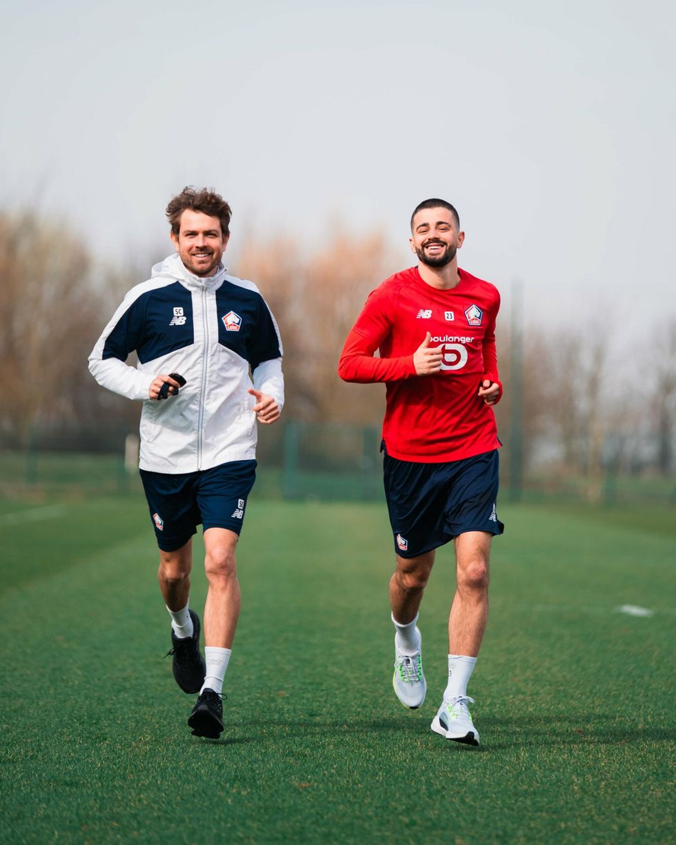 GlvscirWIAAJviq scaled