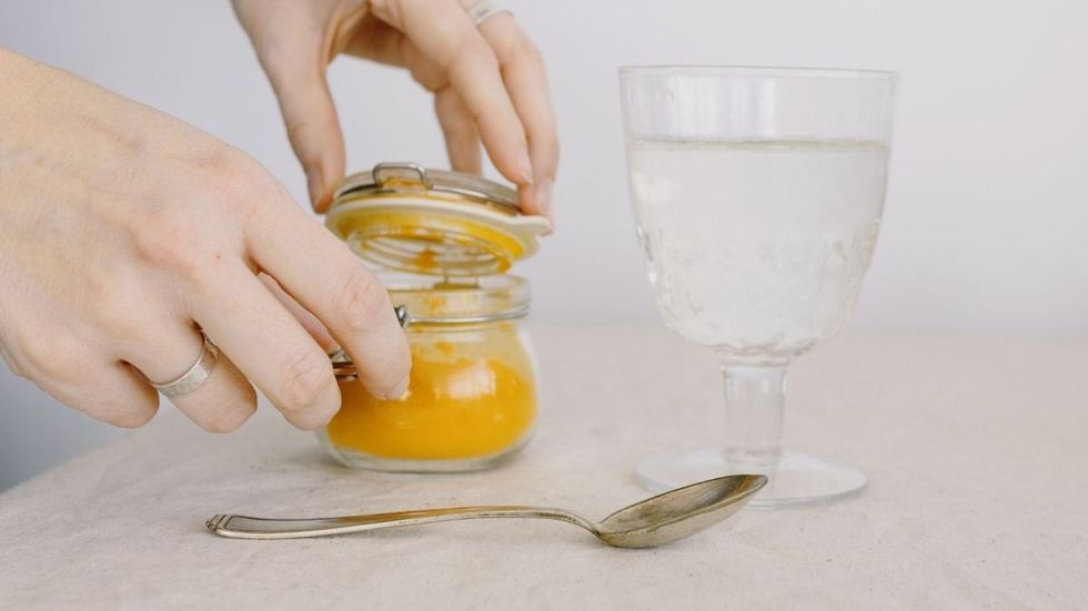 golden milk turmeric latte cinnamon