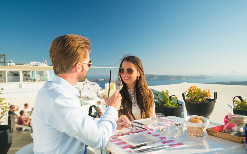 greece date BUMBLJOB0519