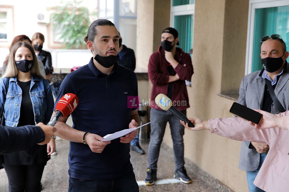 Grupi i Aktoreve te Prishtines konference krijimi i trupes artistike te Teatrit te qytetit foto Ridvan Slivova 4