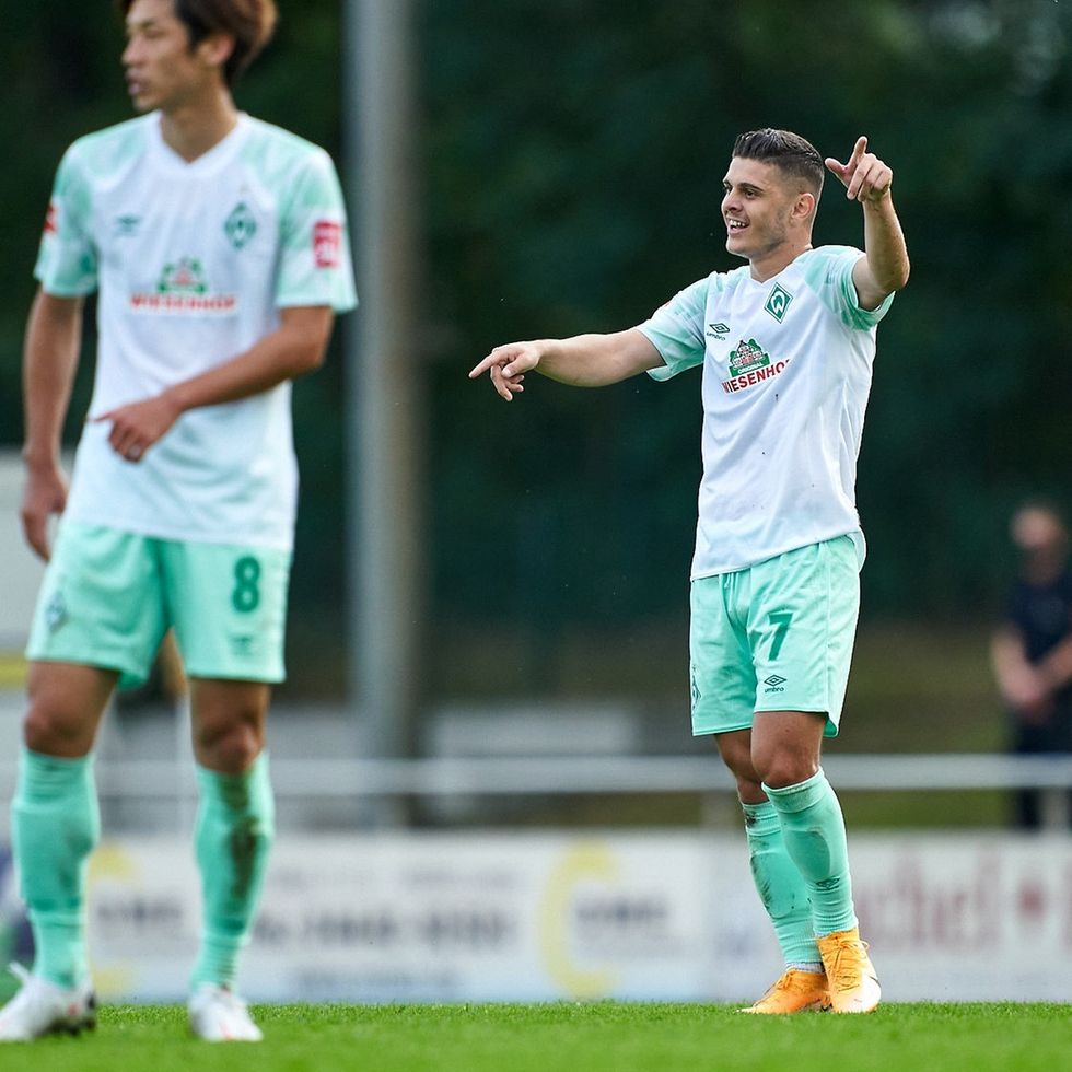 gumzmedia 2366 v c 1599695227264